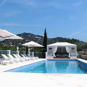 3* Couette-café With Charm, Quiet, Kitchen, Sw Pool.